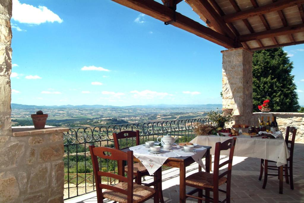 San Giovanni Al Monte Collazzone 外观 照片